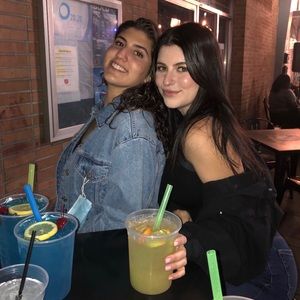 Meet your Posher, Alexandra